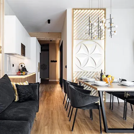 Apartment Goralski Family & *