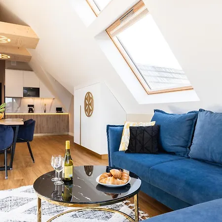 Goralski Family & Daire